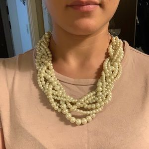 Multi Pearl Necklace